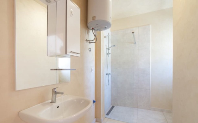 A6 - Spacious apt With the sea View & use of Pool