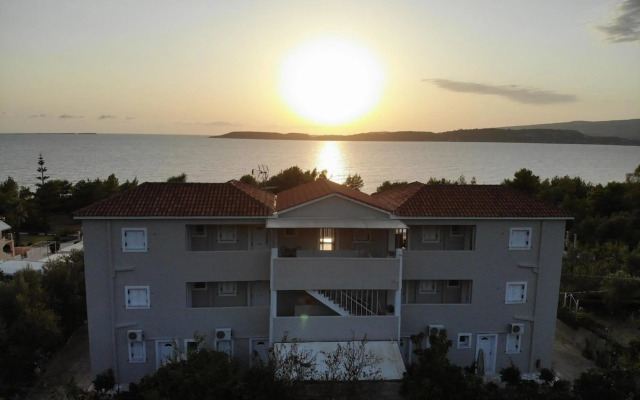 Oskars Studios & Apartments