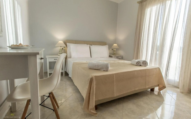 Iphimedeia Apartments & Suites