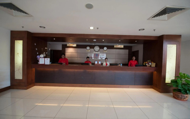 Gaya Centre Hotel