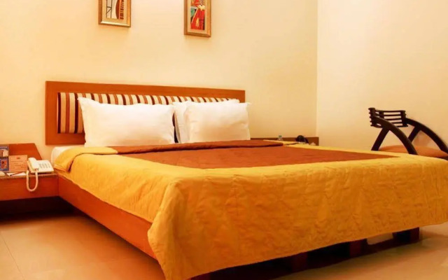 OYO Premium Banashankari Metro Station