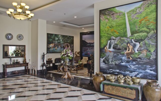 Ijen Suites Hotel