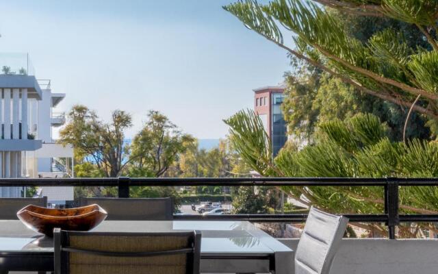 Elegant 3 Dbrm apt iin the Heart of Glyfada