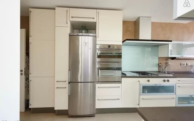 Luxury-sea-view-apartment