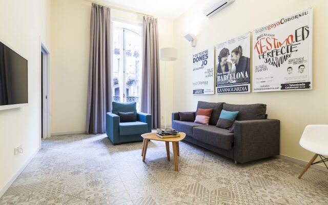 Uma Suites Pau Claris Barcelona