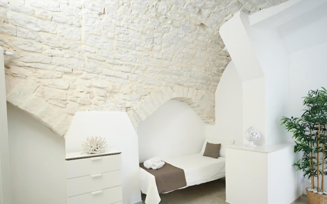 Paradise Rooms