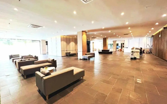The Srivaree Airport Hotel