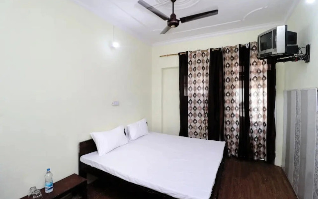 Shri Krishankripa Guest House by OYO Rooms
