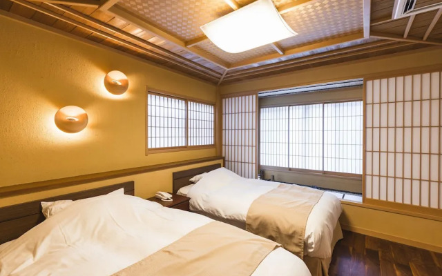 Tsuta Onsen
