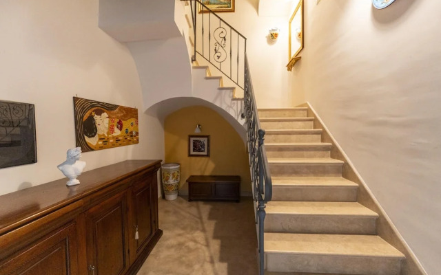 Via Carlo De Cesare 56 - Camera 3