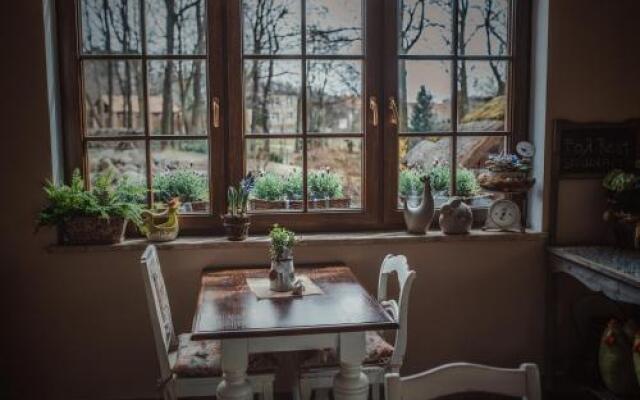 ForRest Hotel & Restaurant