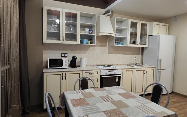 Апартаменты на переулке Суворова 5