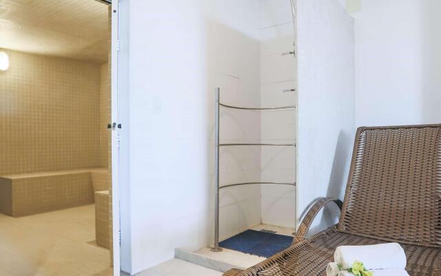 Golden Tulip Goiania Address