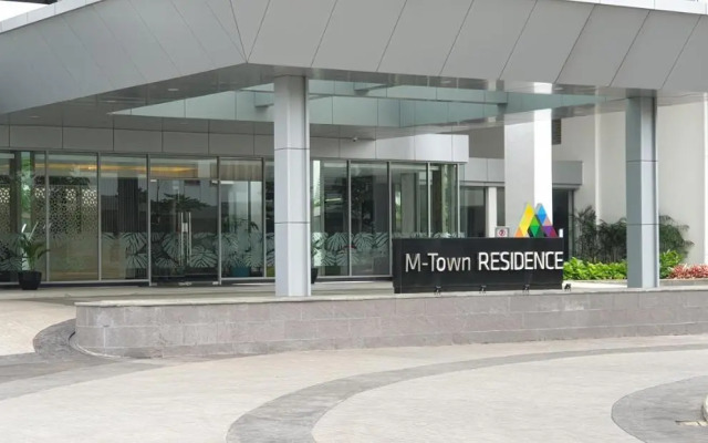 M-Town Residence 1 BR Comfy Tangerang
