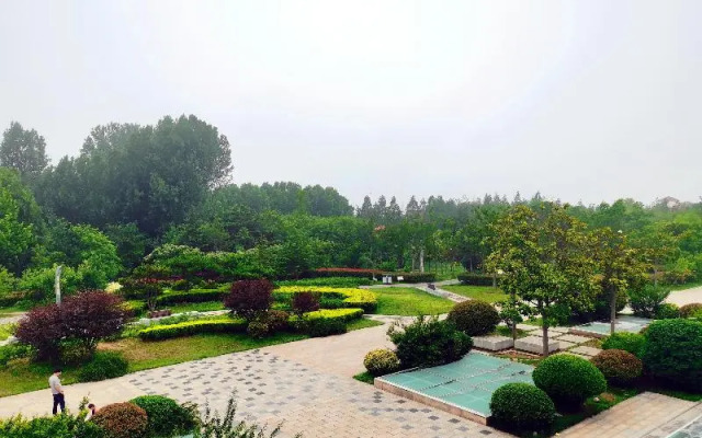 Hanting Hotel (Qingdao Badaguan)