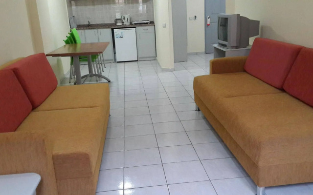 Sailor Apart Hotel