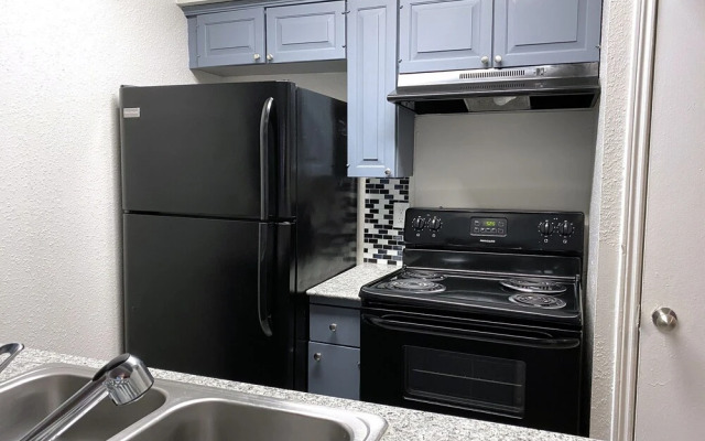 OYO Apartments at Establishment