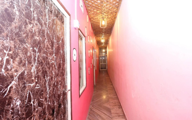Oyo 30935 Appna Ghar Hotel