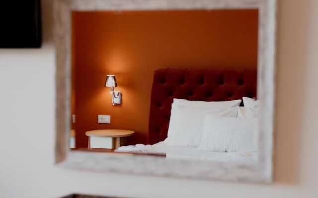 Palacio Del Sol Luxury Apartments