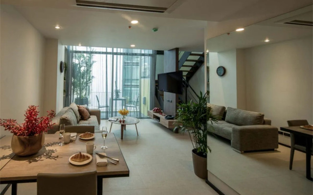 Lit Bangkok Hotel