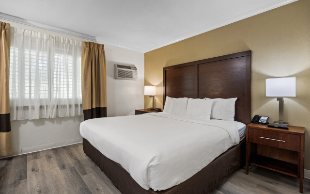 Comfort Inn Santa Cruz North