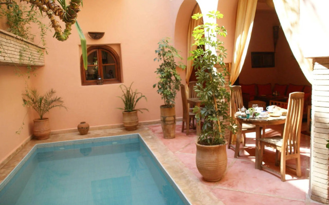 Riad Azenzer