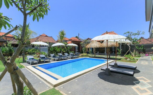 D Anyar Stay and Surf