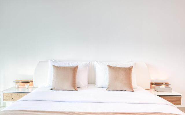 Attessa - 2101- DM in Dubai