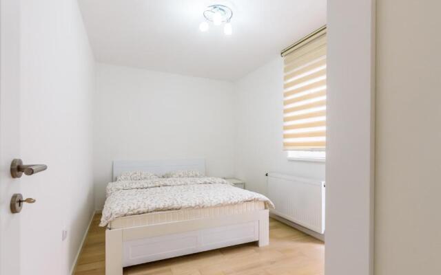 Apartmani “LAZAR” i “LENA”