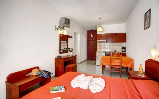 Artemis Hotel Apartments