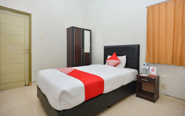 Oyo 743 Garden Guesthouse