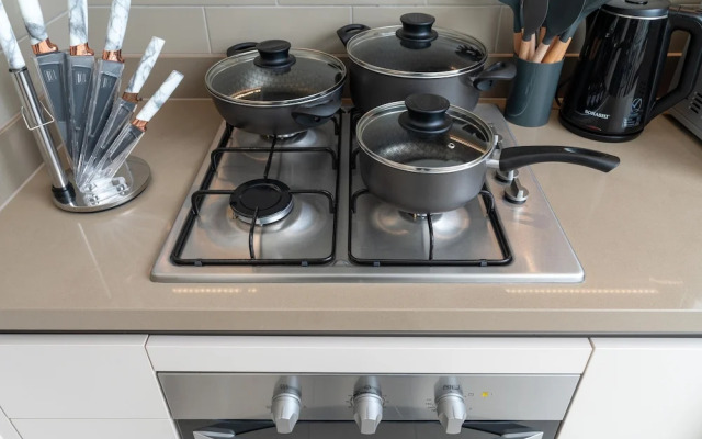 Whitesage - Elegant Apartment With Unobstructed City Views