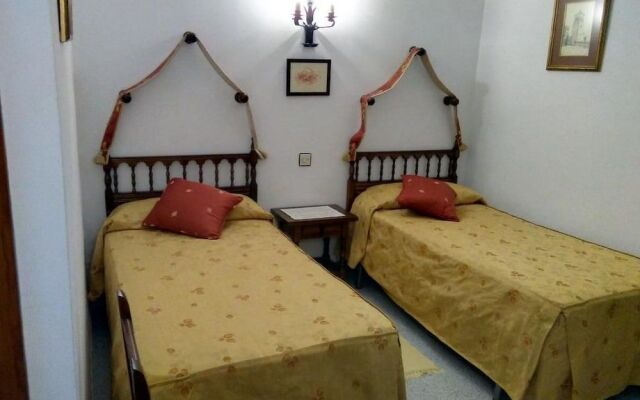 Hostal Meson La Cadena