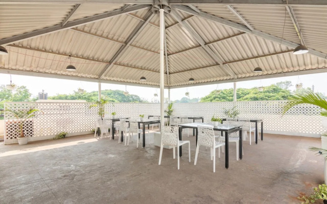 Capital O 11927 Varcity Imperium