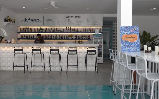 Borbaboom Phuket Poshtel And Hostel Sha By Zuzu