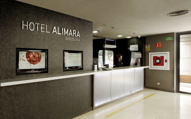 Отель Alimara