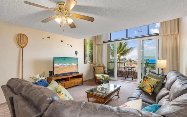 Kahana Villa E609 in Lahaina
