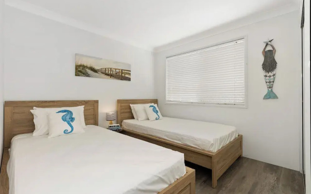 2 Bed Beachfront Apartment in Kingscliff