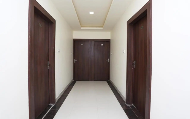 OYO 24707 Comfort Inn by OYO Rooms