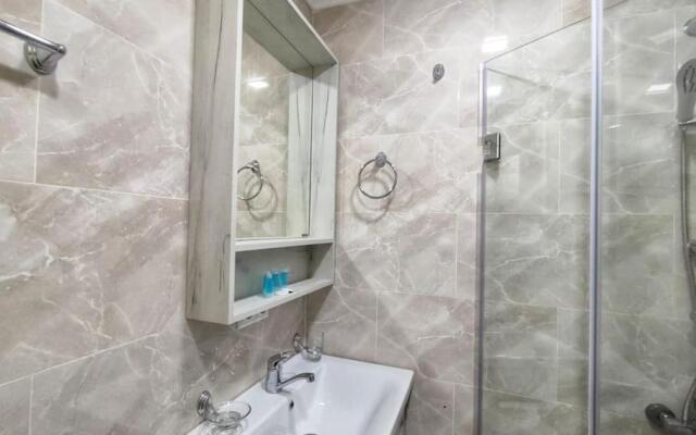 Leo Group Apartment 14-302B Sunrise Batumi