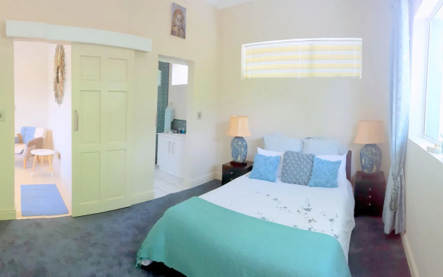 1AA Wilhelminia Luxury Suites