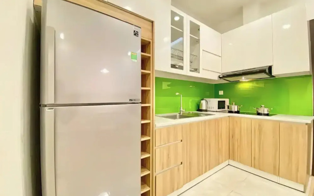 Modern Apartment - Garden Gate