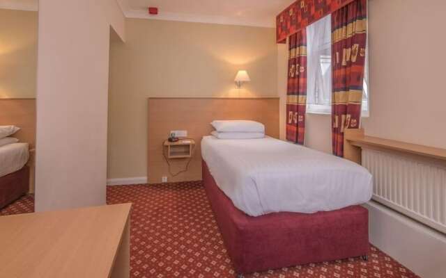 Crewe Arms Hotel