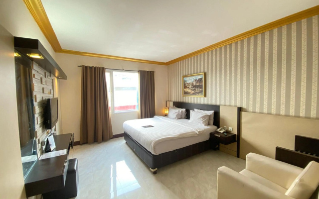 Hotel 88 Diponegoro
