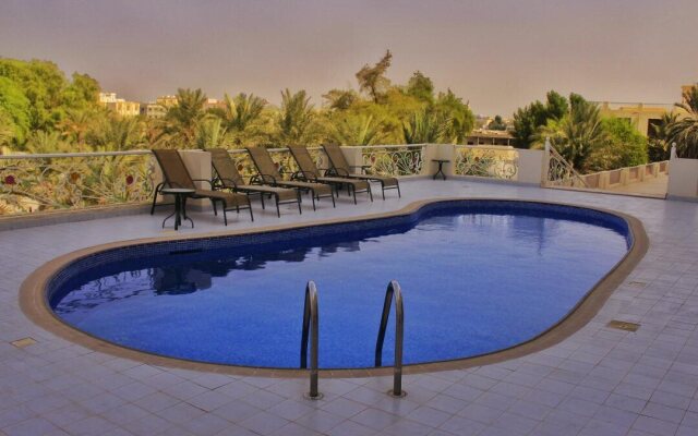 Royal Garden Hotel