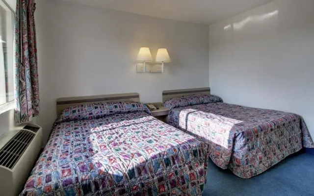 Motel 6