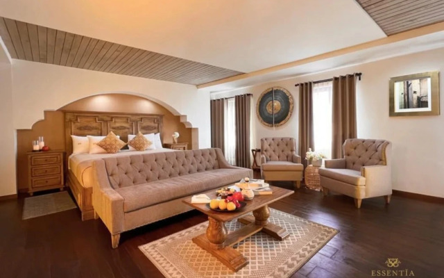 The Essentia Hotel - Sma