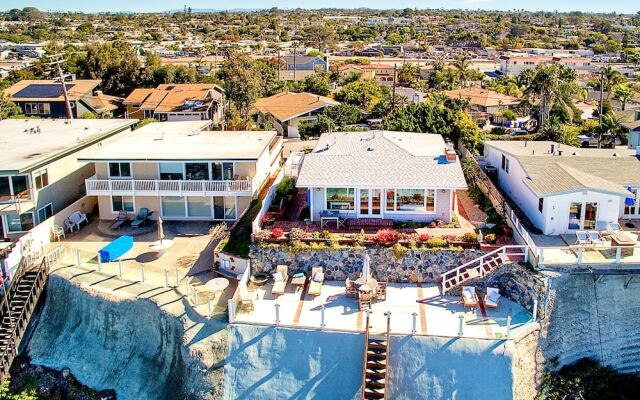 Sunset Beach 2 Bedrooms 2 Bathrooms Home