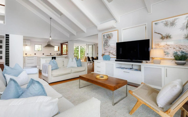 Dwyer St Great Family Beach House