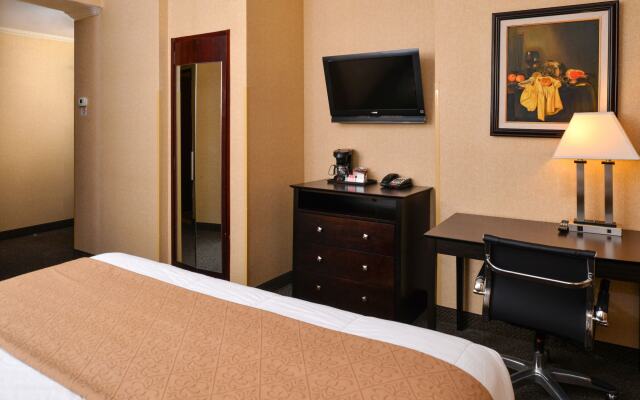 Baltimore Plaza Hotel
